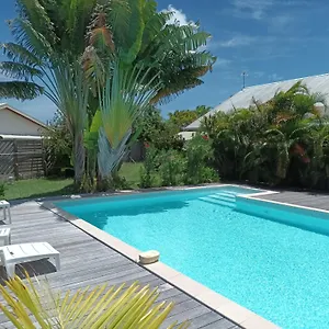 bungalow-du-voyageur.comcaribbean.com/